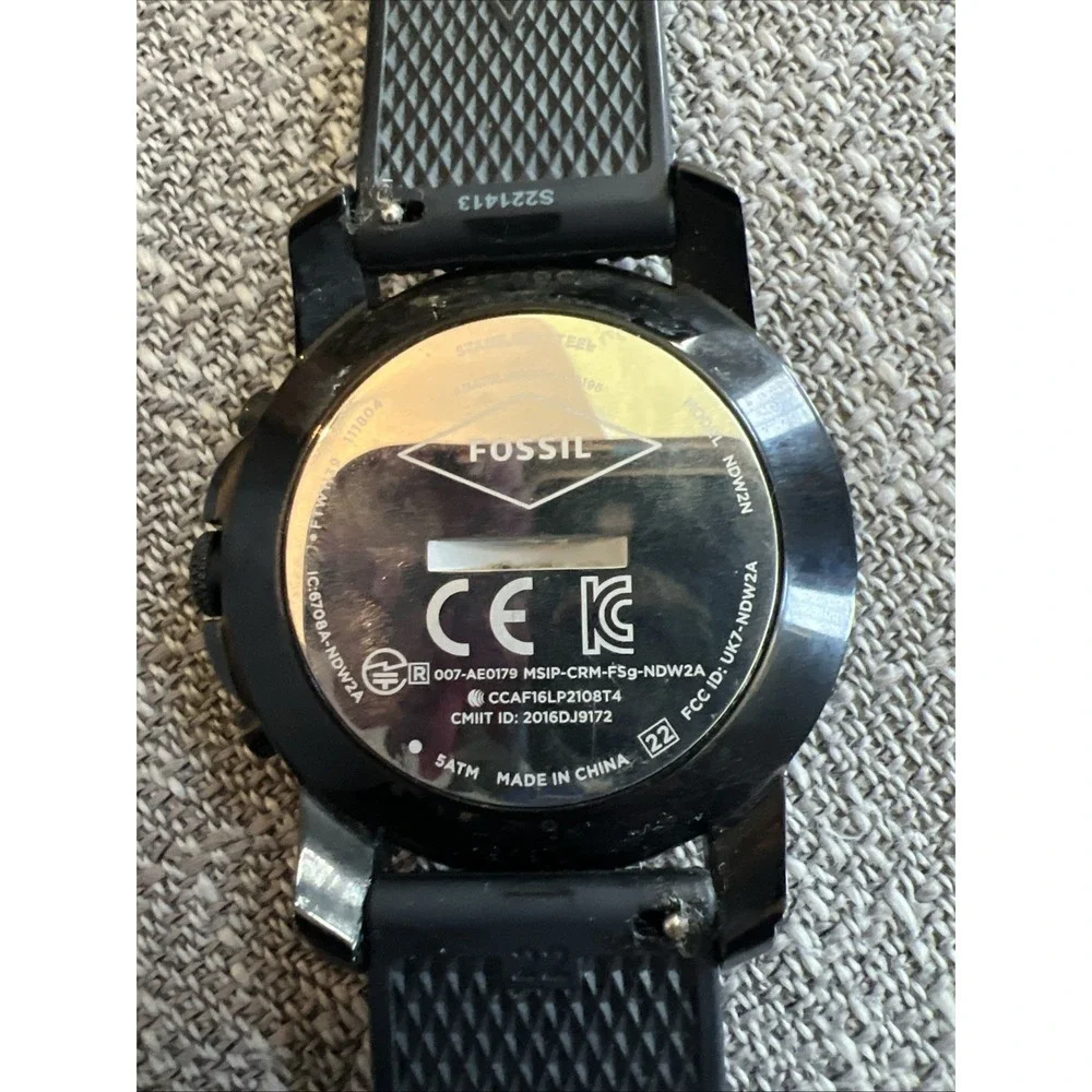 Fossil good needs